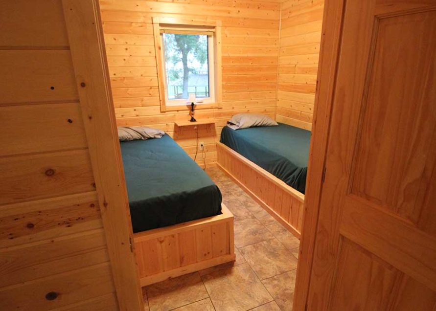 Premier Cabin bedroom