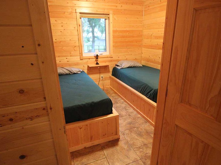 Premier Cabin bedroom